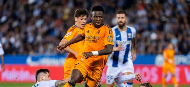 Vinicius sufre lesión y es baja en el Real Madrid - AFP