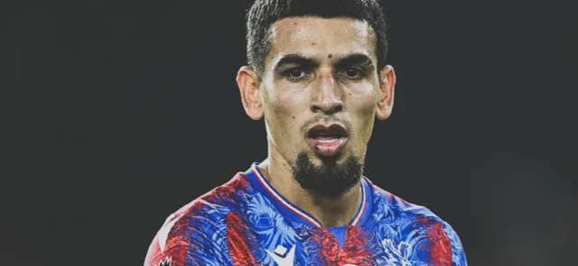 Daniel Muñoz, defensor de Daniel Muñoz - Instagram: @cpfc