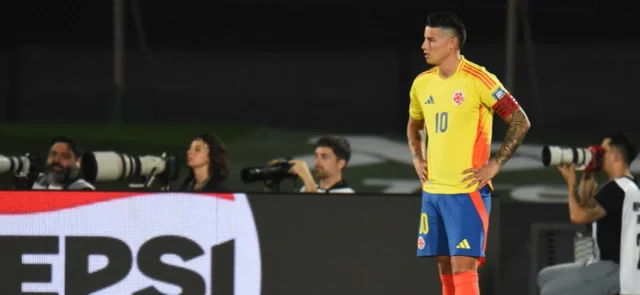 James Rodríguez fue suplente en la derrota de Colombia ante Uruguay / AFP