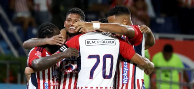 Junior se medirá ante Cali en busca de la clasificación / VizzorImage / Jairo Cassiani