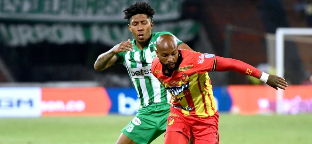 Pereira vs. Nacional por la fecha 17 - VizzorImage