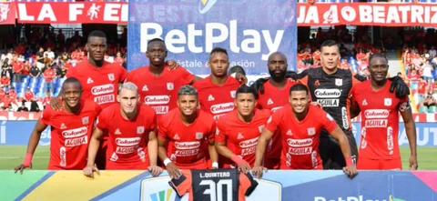 varios clubes estarían interesados en un delantero de América / VizzorImage / Nelson Rios