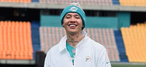 Cantante Blessd - Instagram: @blessd