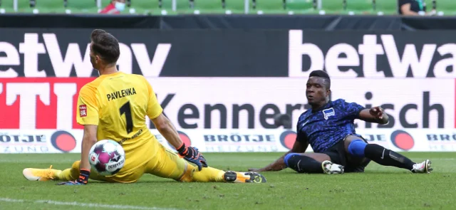 Bundesliga | Jhon Córdoba debutó con gol en la victoria de Hertha sobre Werder Bremen
