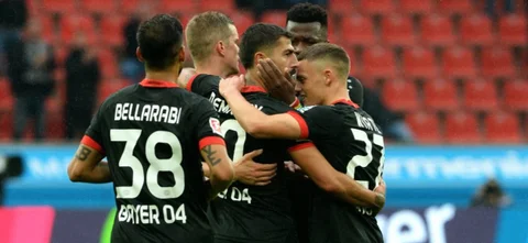 Bundesliga | Santiago Arias debutó en Leverkusen con empate frente a Stuttgart
