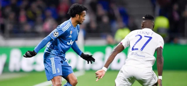 Champions | Lyon hizo valer la localía y sorprendió a la Juventus de Cuadrado