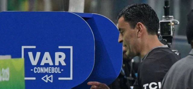 Conmebol anunció que habrá VAR en los partidos de eliminatorias para Catar 2022