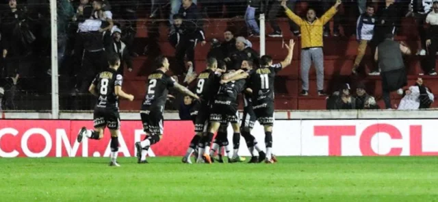 Copa Argentina | Estudiantes de Buenos Aires eliminó a Colón por penales y pasó a semis