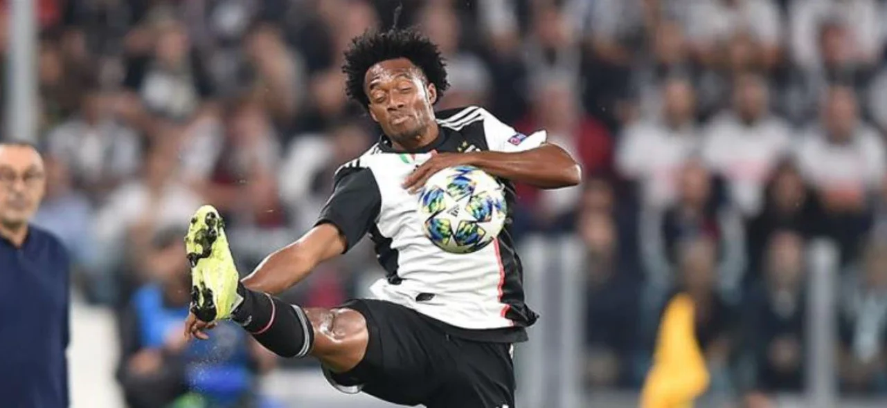 Cuadrado, titular en la goleada de Juventus sobre Bayer Leverkusen en Champions