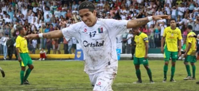 Dayro Moreno revive su idilio con Once Caldas en busca de un nuevo título