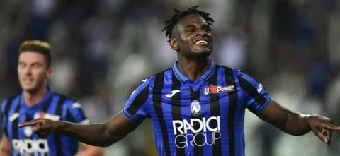 Duván Zapata celebró con triplete en la goleada de Atalanta; Muriel también marcó