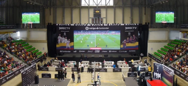 El clásico entre Real Madrid y Barcelona se tomó Barranquilla