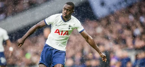 FA Cup | Davinson jugó los 90 minutos en el triunfo y clasificación de Tottenham