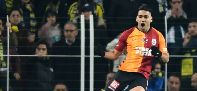 Falcao García anunció que, por cuarta vez, será padre