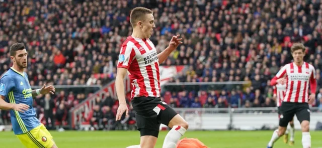 Federación Holandesa de Fútbol estudia poner fin definitivo a la temporada