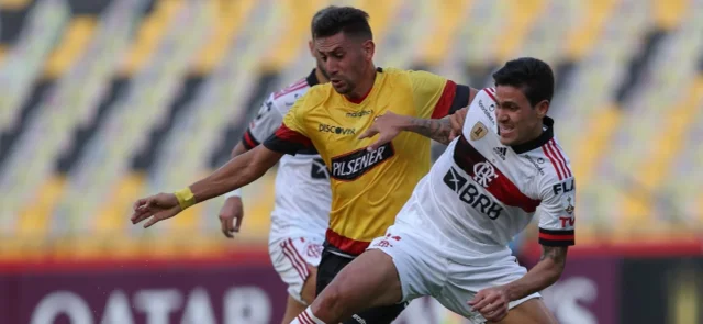 Flamengo ganó en Ecuador y eliminó a Barcelona de la Copa Libertadores