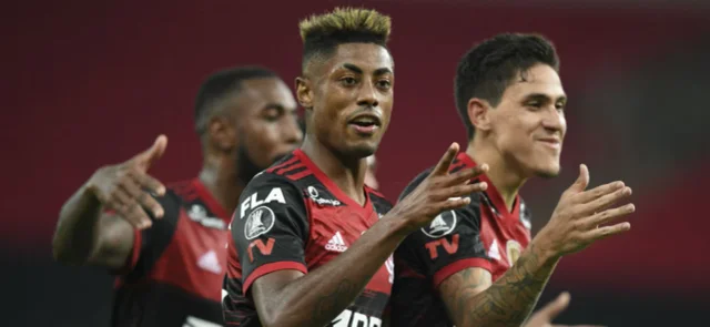 Flamengo goleó a Independiente del Valle y avanzó a octavos de Copa Libertadores