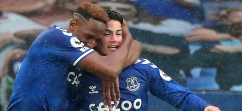James y Mina brillaron en la victoria de Everton sobre Brighton