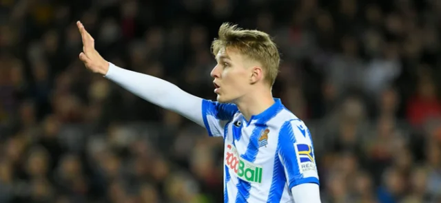 La Real Sociedad renuncia a reabrir el martes su centro de entrenamiento