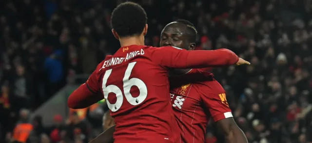 Liverpool remontó y mantiene intacto su sueño por coronarse en la Premier League