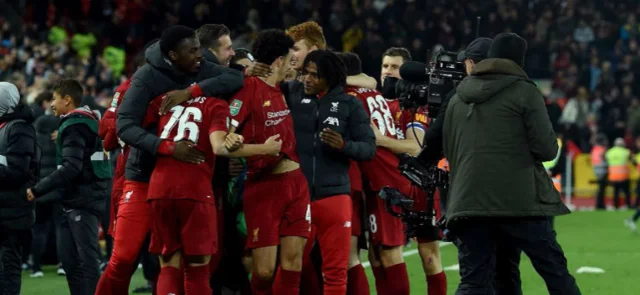 Liverpool venció en los penaltis a Arsenal y clasificó a cuartos de la Copa de la Liga