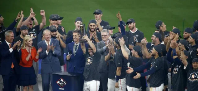 Los Astros derrotaron a los Yankees y lograron su pase a la Serie Mundial