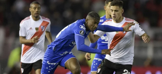 Luis Orejuela deja Cruzeiro y es nuevo jugador de Gremio