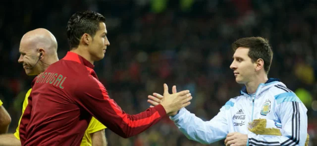 Messi es el mejor del mundo y junto a Cristiano son un ejemplo: Luis Enrique