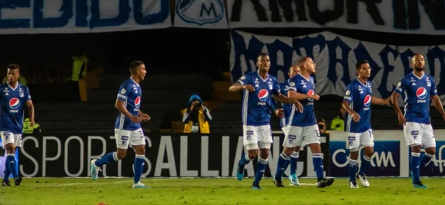 Millonarios y un mercado ligero, sostenido por Alberto Gamero