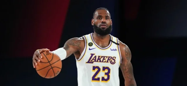 NBA | Los Lakers ganaron el cuarto juego y quedaron a un triunfo del título