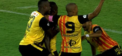 Pereira derrotó a Quindío y logró su primer triunfo en los cuadrangulares