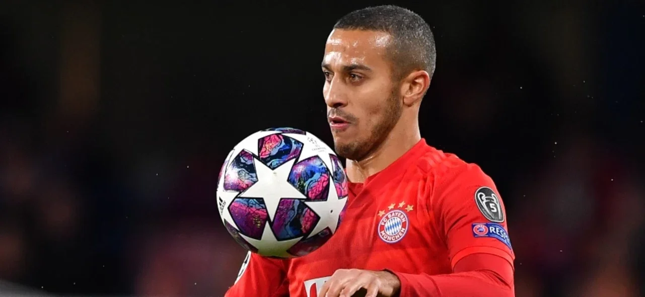 Presidente de Bayern Múnich confirma el traspaso de Thiago Alcántara a Liverpool