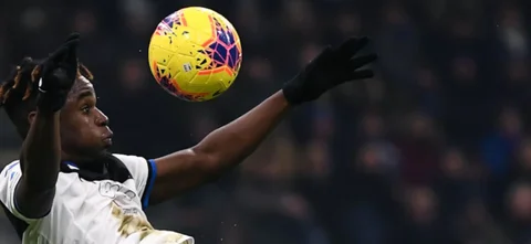 Serie A | Duván Zapata, doble asistencia en el empate de Atalanta contra Génova