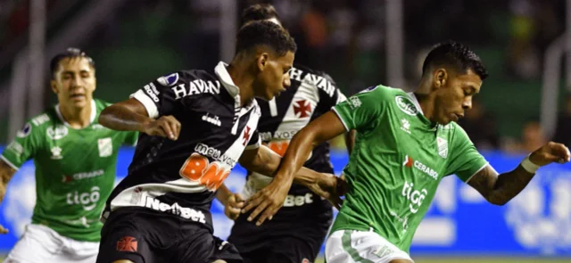 Sudamericana | Vasco da Gama empató contra Oriente Petrolero y pasó a segunda fase