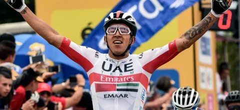 Tour Colombia | Molano repitió etapa, pero no pudo quitarle el liderato a Caicedo