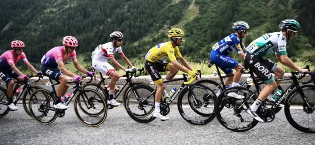 Unión Ciclista Internacional extenderá un mes la suspensión de sus pruebas