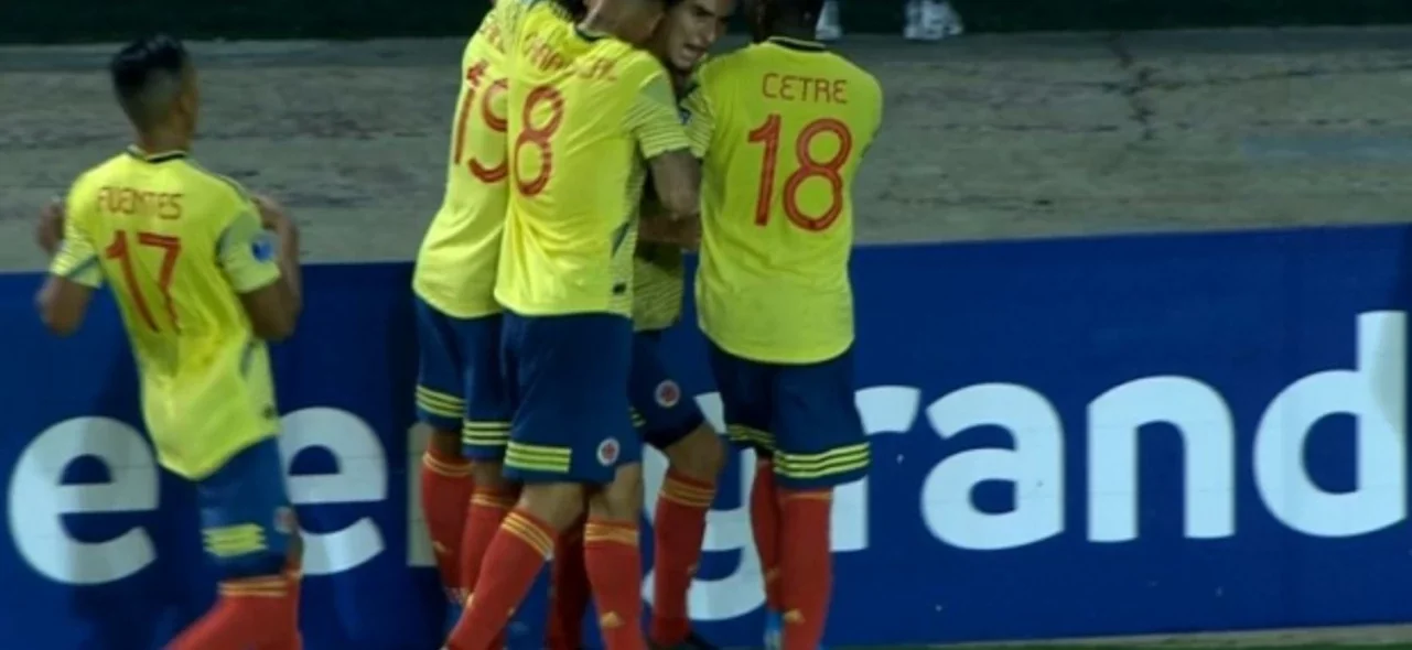 Mira aquí los goles de la remontada de Colombia narrados por 'el Cantante'