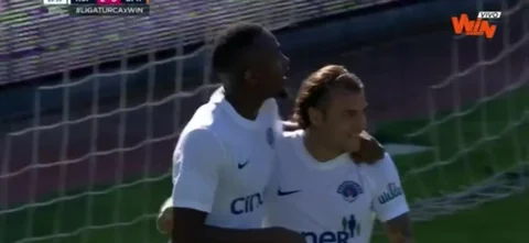 Mira aquí los goles del triunfo de Kasimpasa frente al campeón Basaksehir