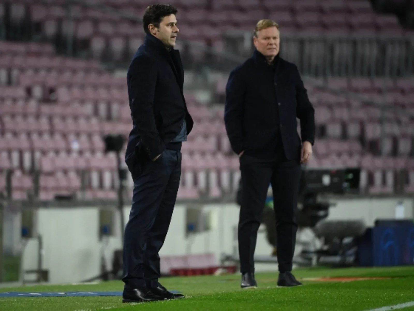 Pochettino y Koeman en el desarrollo del partido. / Foto: AFP