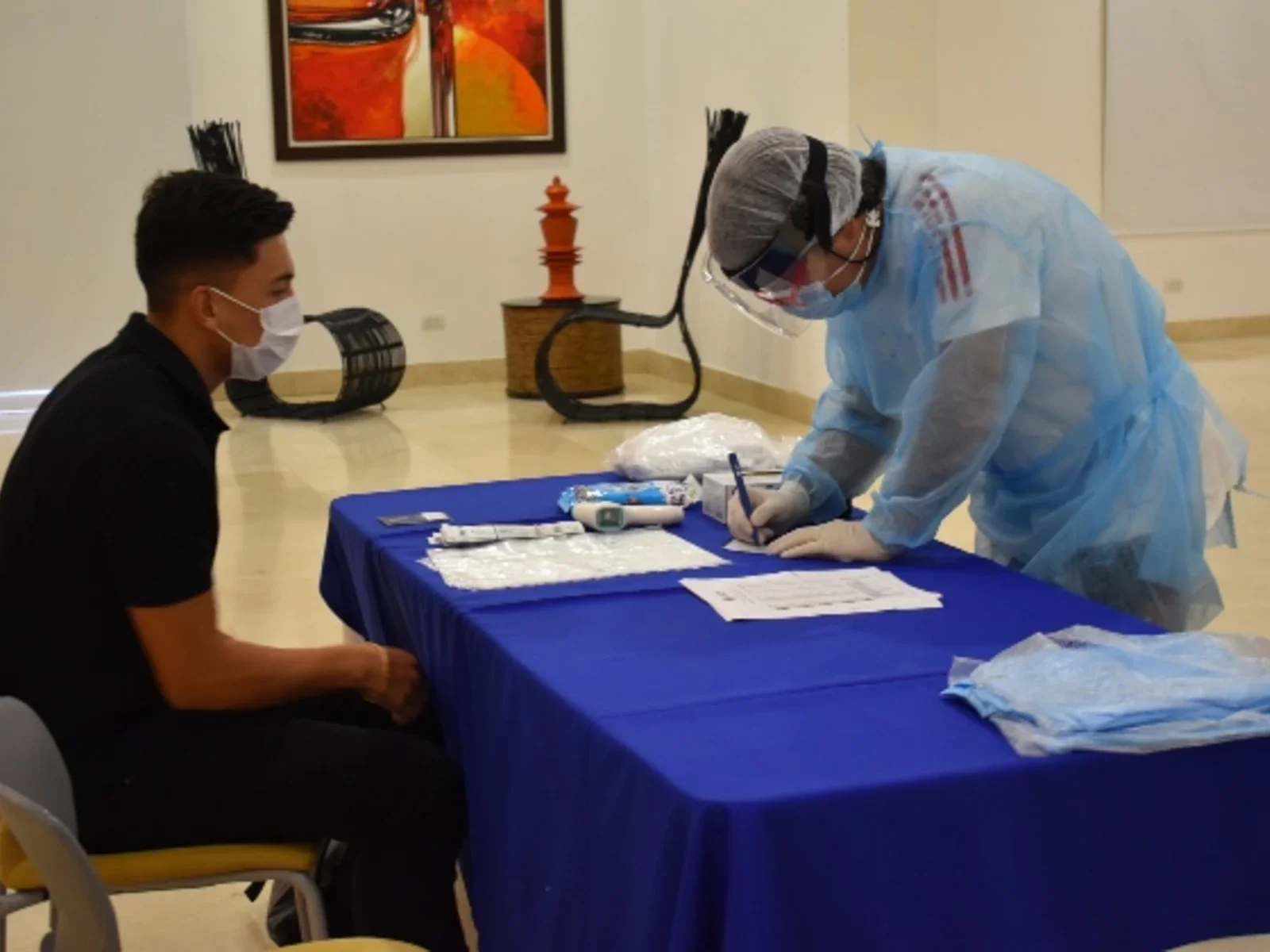 Fabián Ángel, cumpliendo los protocolos de bioseguridad / FCF