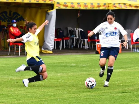 Selección Colombia Femenina entrenó con 24 jugadoras. / Foto: FCF