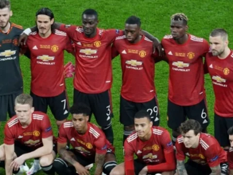 Titulares de Manchester United/ APF