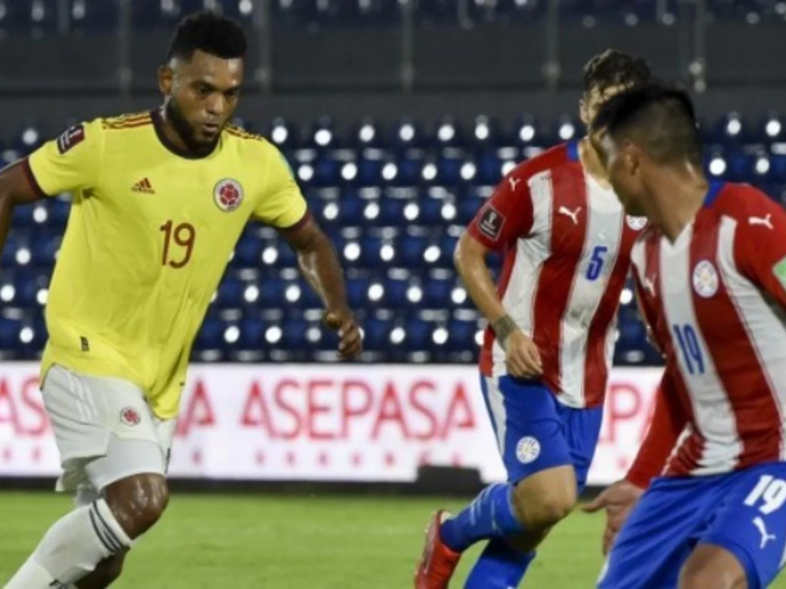 Miguel Borja fue el 9 titular/ AFP