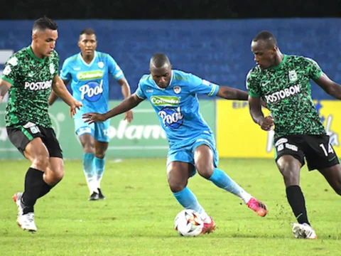 Jaguares y Nacional no se hicieron daño en el Jaraguay / Vizzorimage