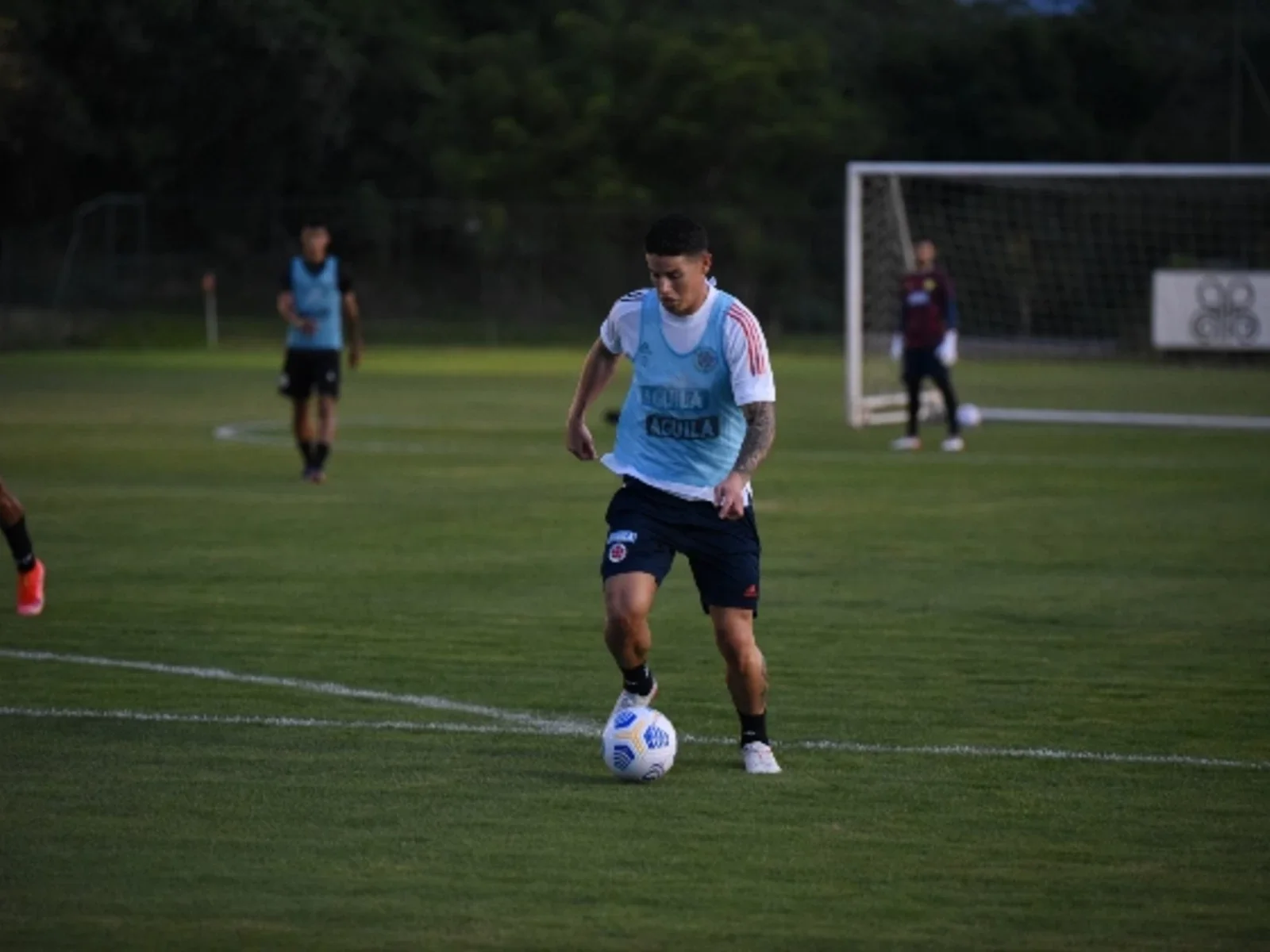 Entrenamiento de James en la selección / Foto FCF