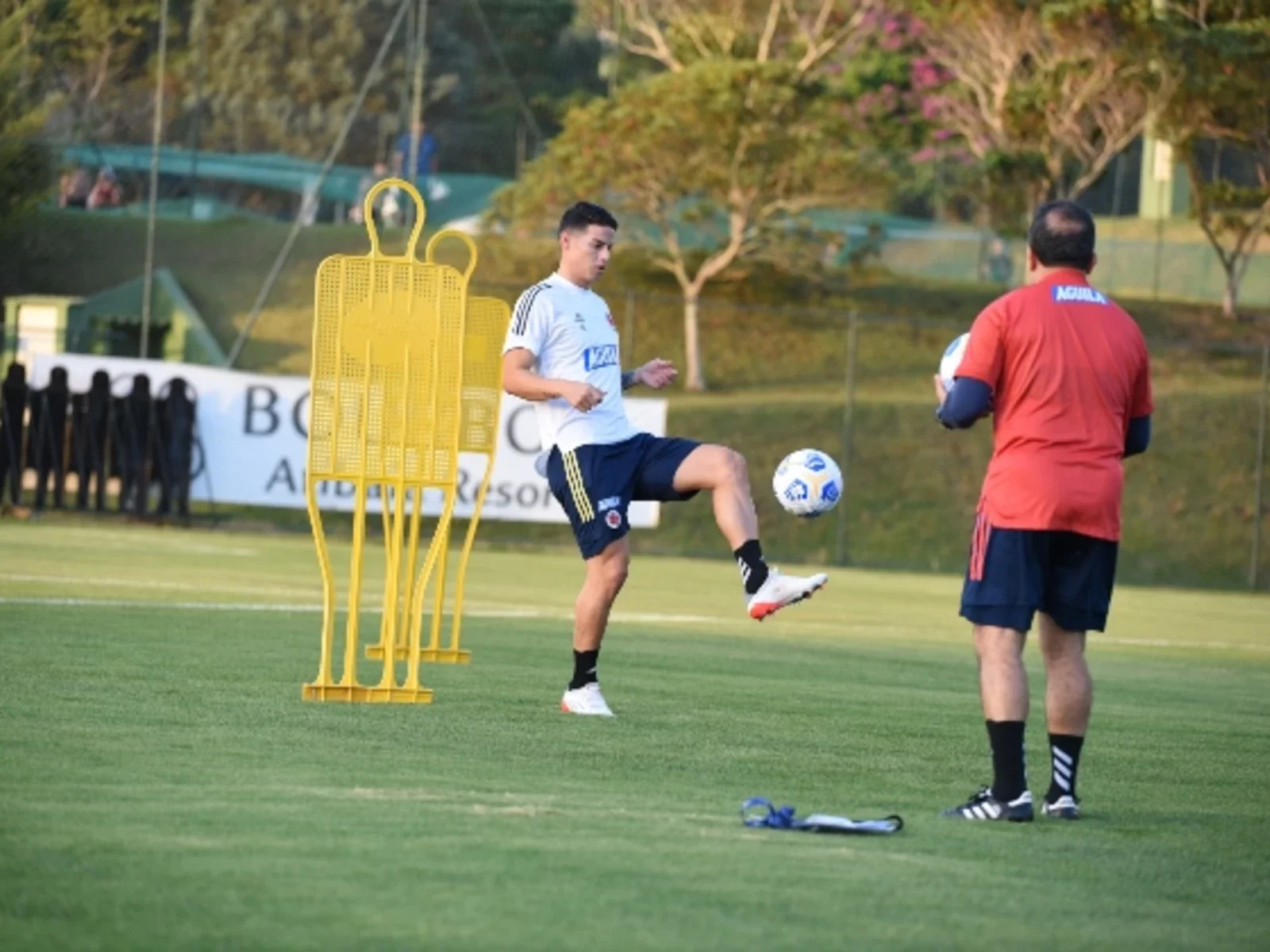 Entrenamiento de James en la selección / Foto FCF