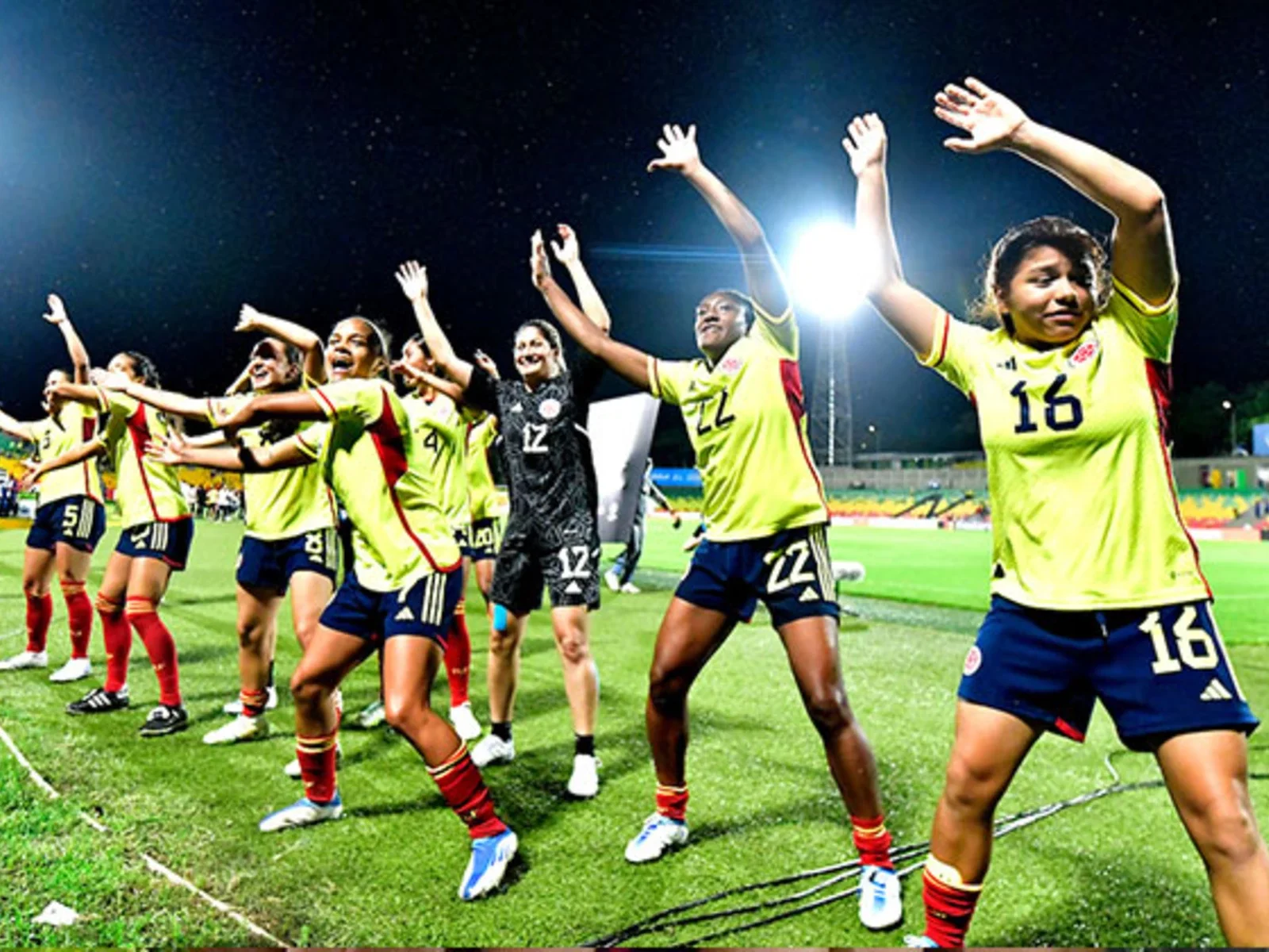 La tricolor clasificó al Mundial y a los Juegos Olímpicos. / Foto: VizzorImage - Miguel Vergel