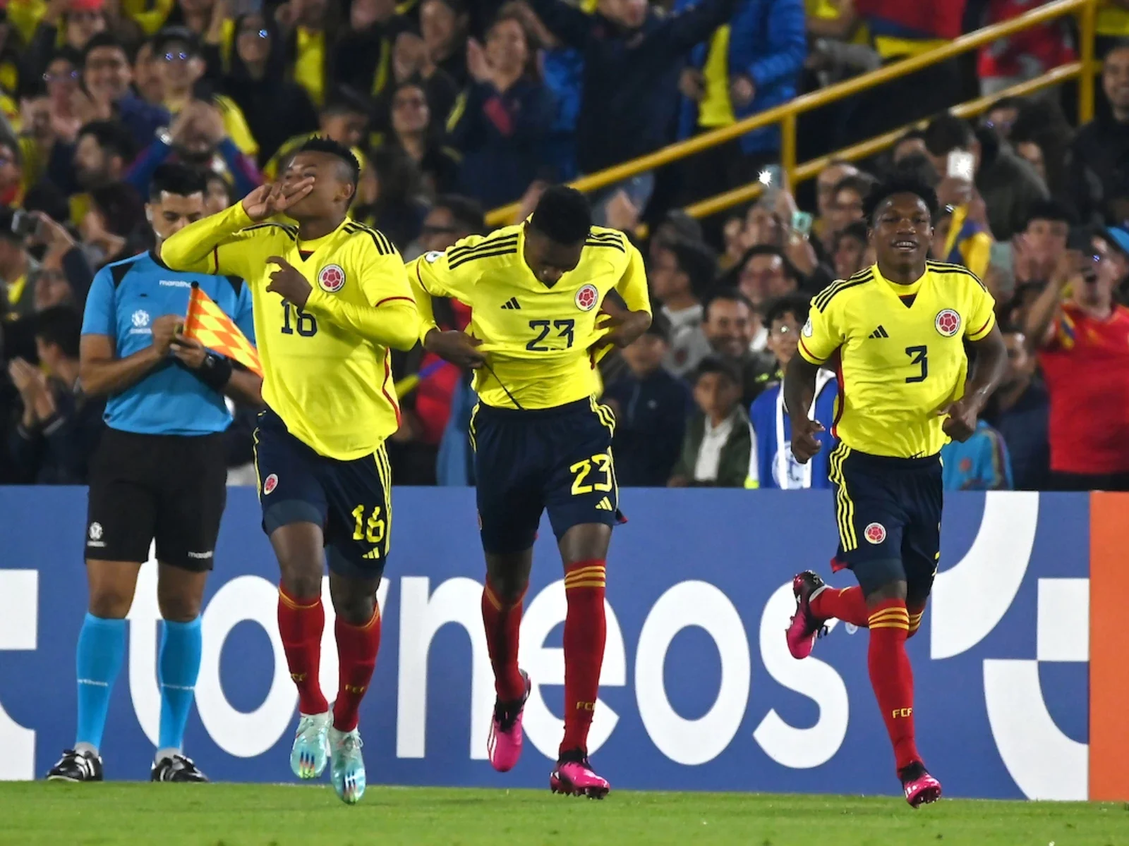 Colombia se ubica en la tercera casilla con 6 puntos. / Foto: Vizzorimage.