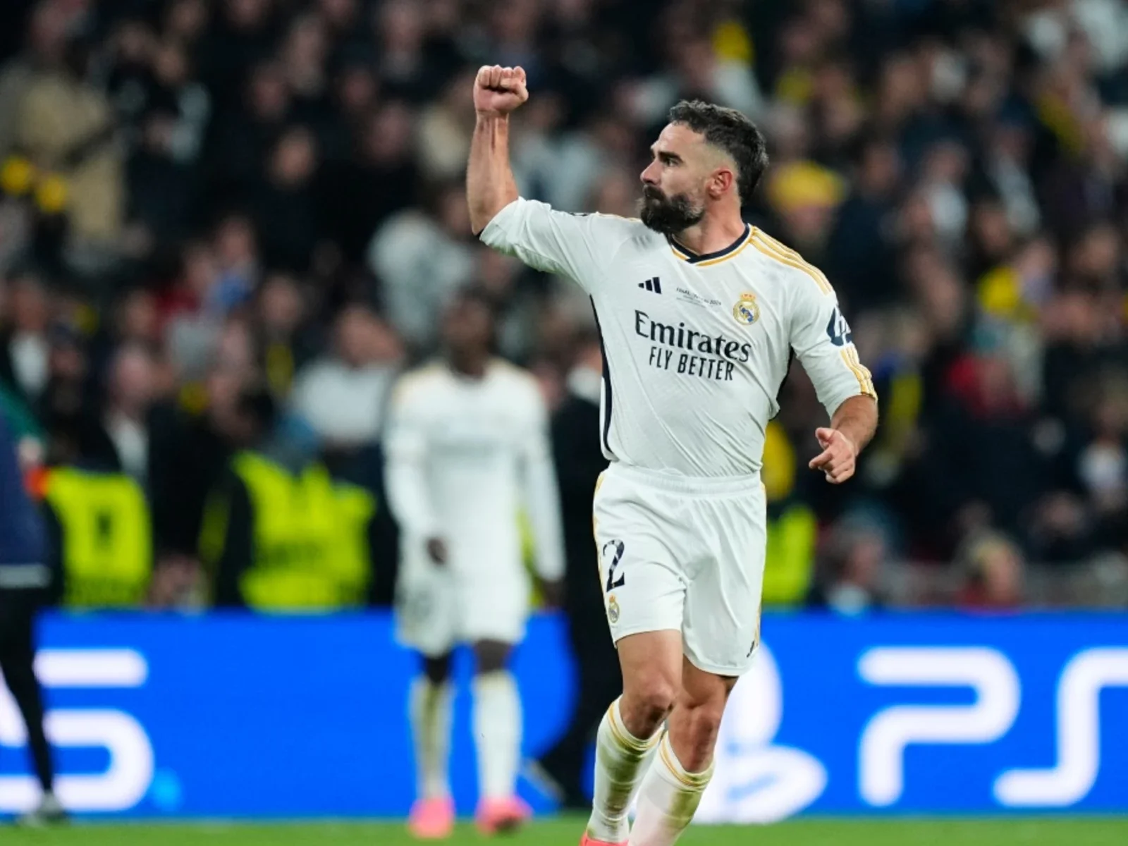 Carvajal aoptó el primer gol de la noche / Foto: AFP