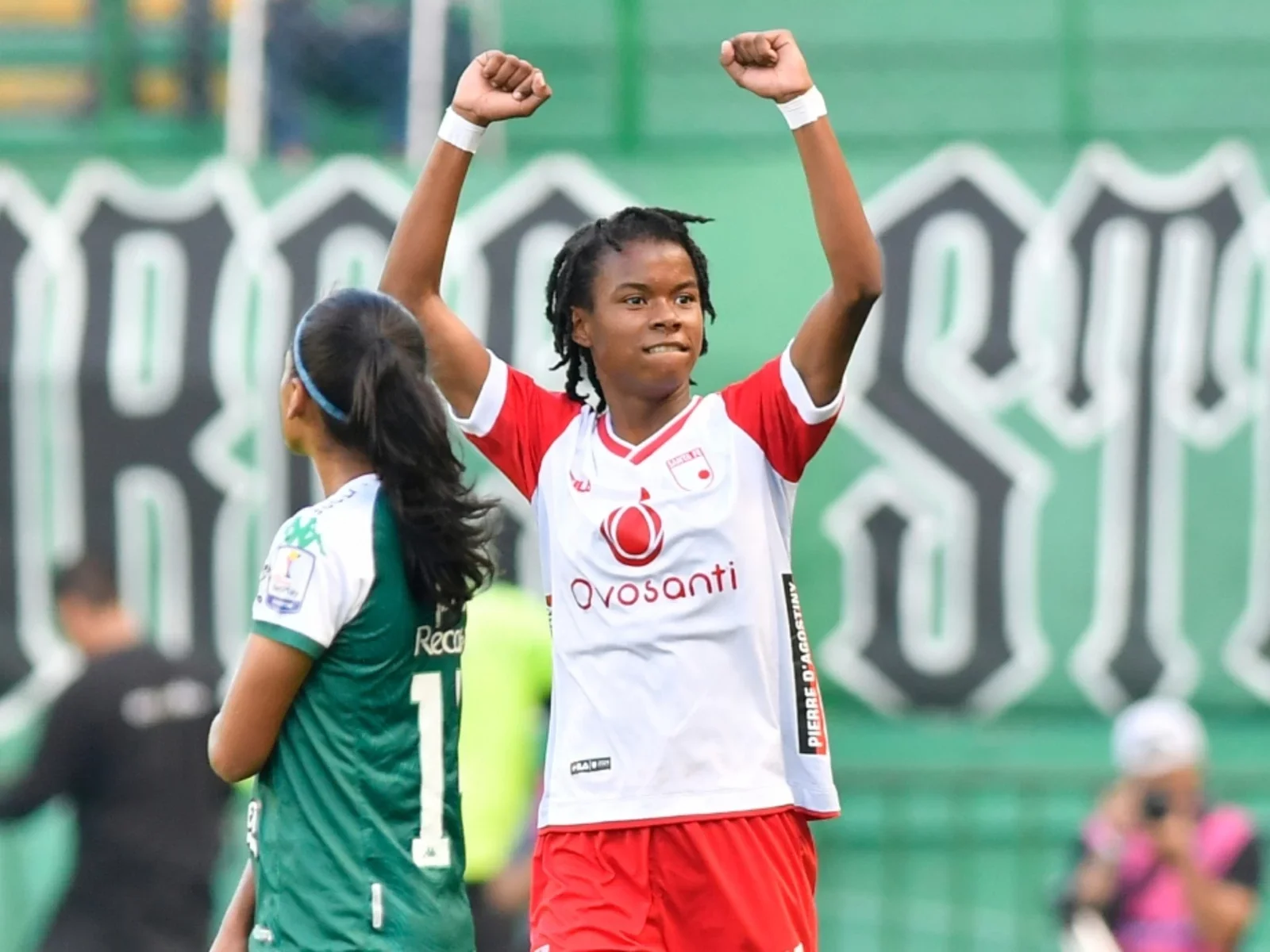 Karla Torres marcó el único gol 'cardenal' en la final ida de la Liga Femenina entre Cali y Santa Fe - VizzorImage